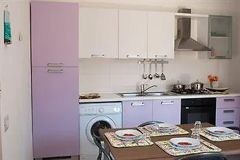 Apartman Mareinsicilia: Appartamenti Larica Cava dʼAliga Olaszország