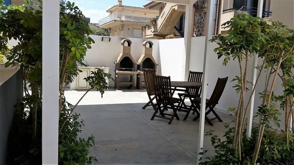 Apartman Mareinsicilia: Appartamenti Larica Cava dʼAliga