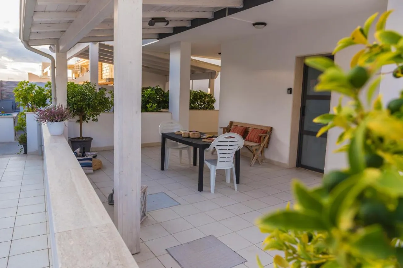 Apartman Mareinsicilia: Appartamenti Larica Cava dʼAliga Olaszország